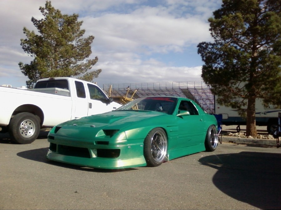 Mazda RX-7 FC Räder SSR Professor SP1R R17 9.5J ET-5 245/40 R18 10.5J ET-8 255/40