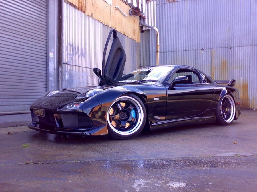 Mazda RX-7 FD Räder Work Meister S1 2P R18 9J ET-5 225/35 R19 10J 275/30