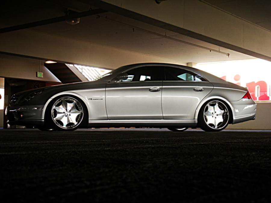 Mercedes-Benz CLS-Class W219 Räder AME Shallen AX R20 9J ET25 245/30 10J 285/25
