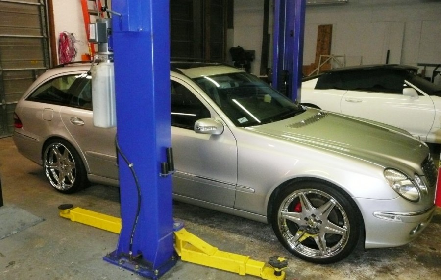 Mercedes-Benz E-Class W211 Räder Work LS 406 R20 9J ET31 245/35 11J ET35 275/30 universal 