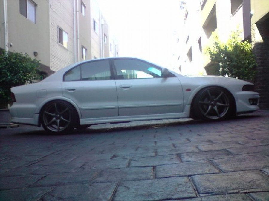 Mitsubishi Galant EA1, EA2, EA3, EA7, EC1, EC5, EC7 Räder OEM Nissan Skyline R34 GTR R18 9J ET30 225/40 235/40