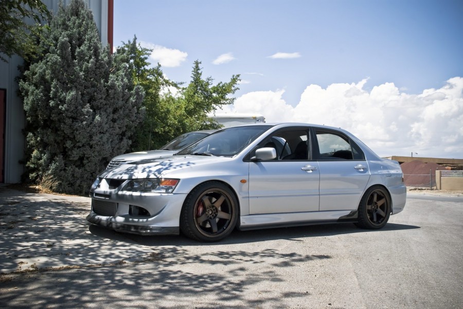 Mitsubishi Lancer Evolution Räder Rota P45R R18 9.5J ET22 255/35 ET30