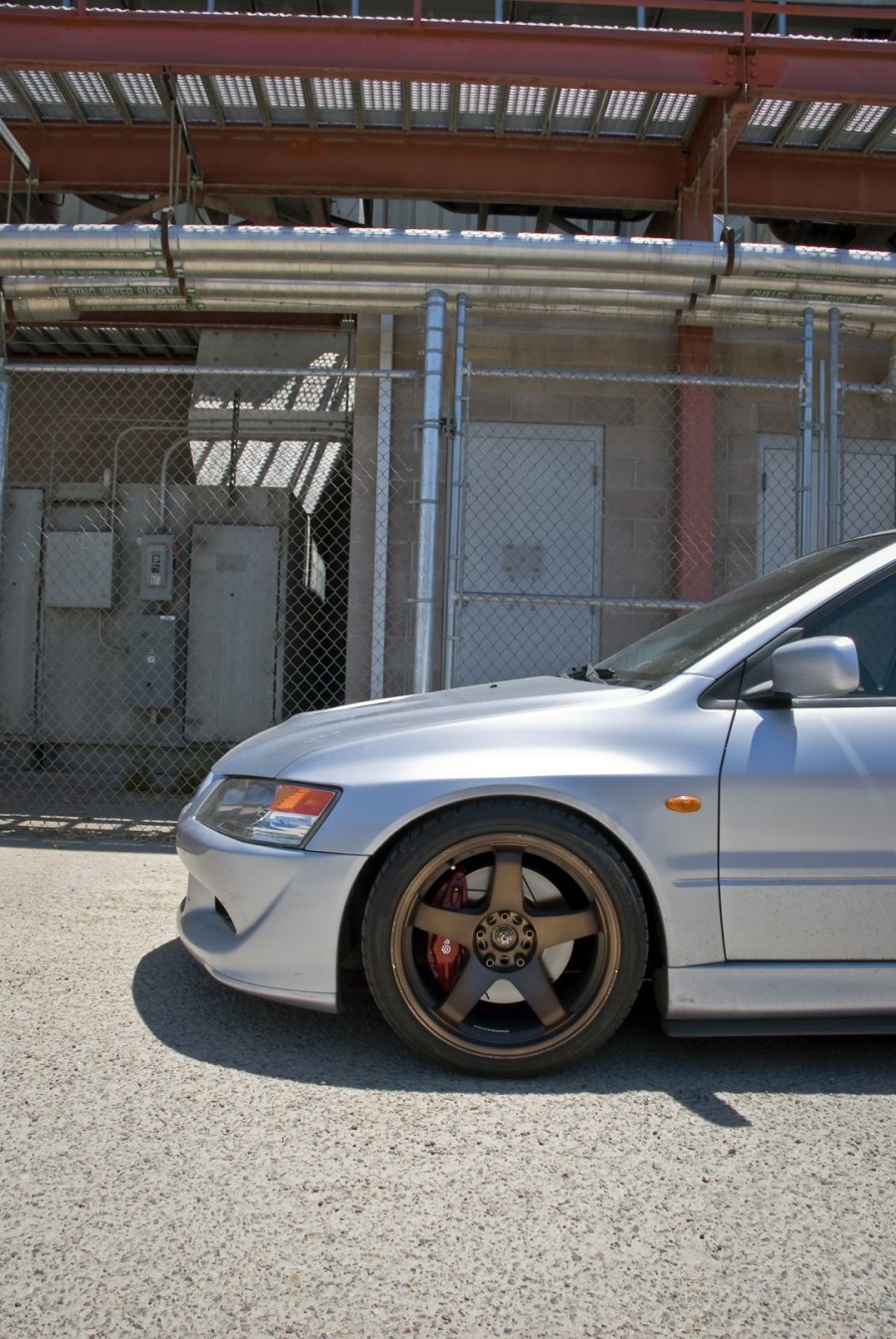 Mitsubishi Lancer Evolution Räder Rota P45R R18 9.5J ET22 255/35 ET30