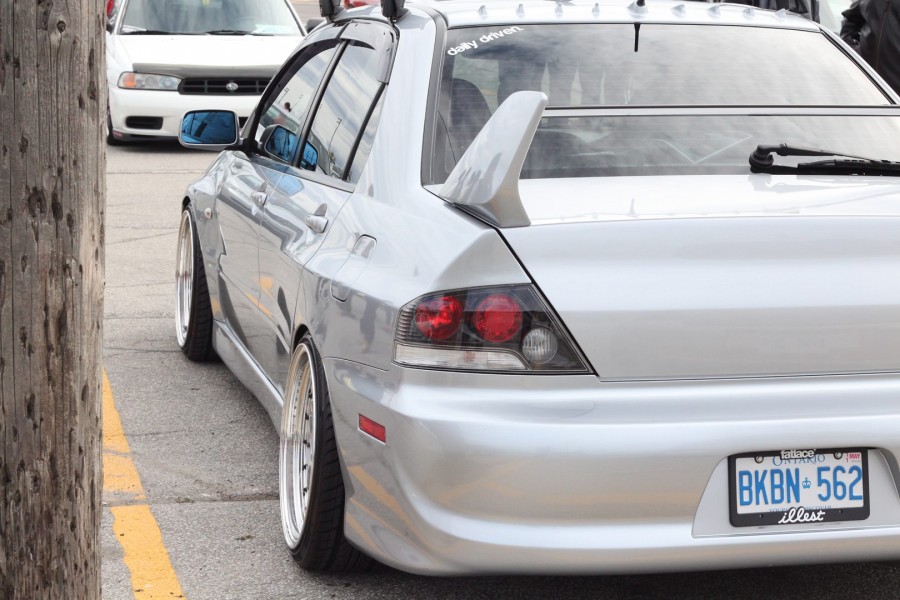 Mitsubishi Lancer Evolution IX Räder BBS LM R18 9J ET5 215/35