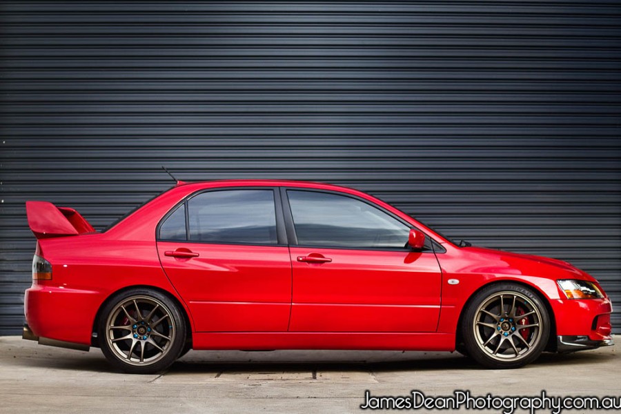 Mitsubishi Lancer Evolution IX Räder Work Emotion CR KAI R18 9.5J ET20 235/40