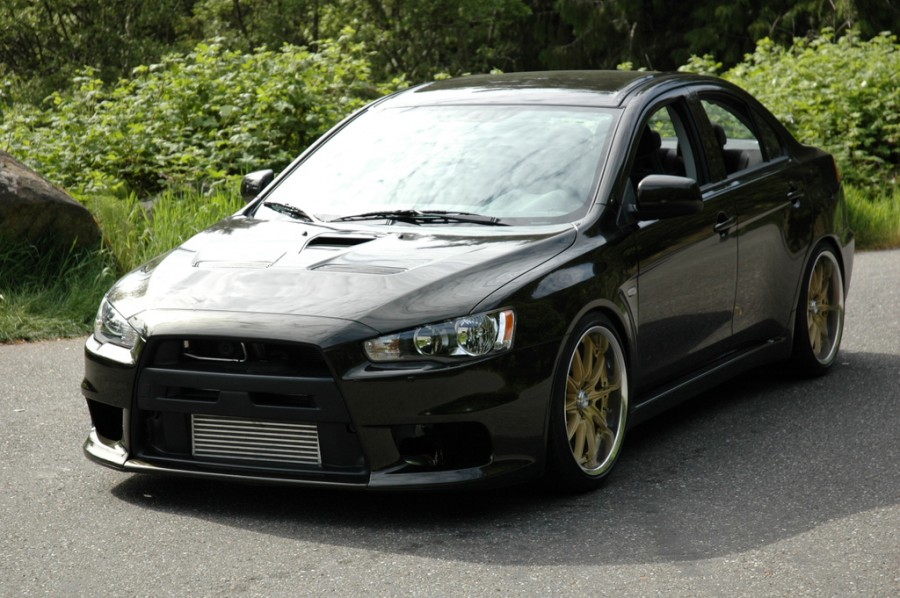 Mitsubishi Lancer Evolution X Räder Rays Volk Racing GT-F R19 9.5J ET17 245/35