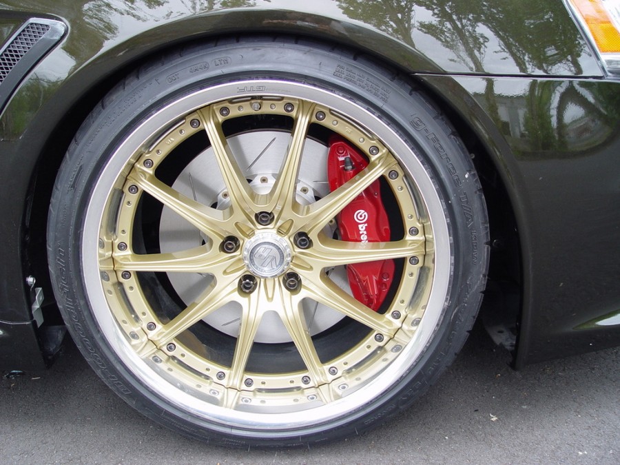 Mitsubishi Lancer Evolution X Räder Rays Volk Racing GT-F R19 9.5J ET17 245/35