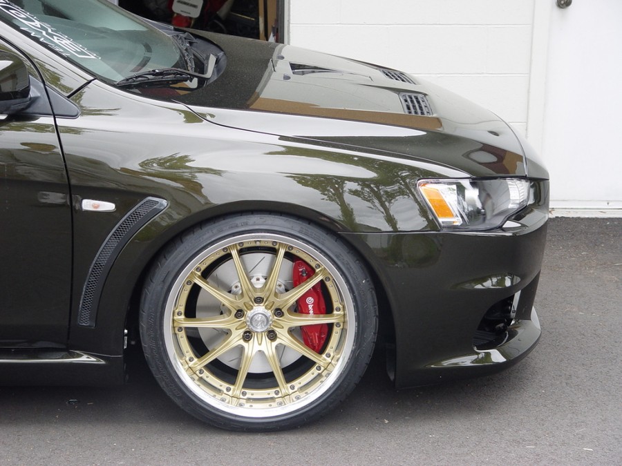 Mitsubishi Lancer Evolution X Räder Rays Volk Racing GT-F R19 9.5J ET17 245/35
