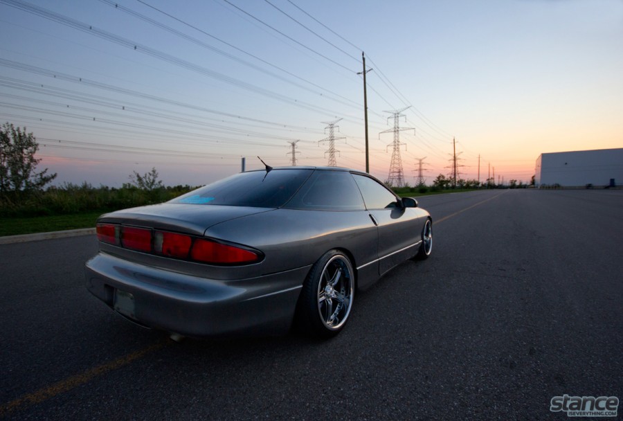 Ford Probe 2. Generation Räder Fast Wheels Mistral R18 9.5J ET35 225/40 ET15