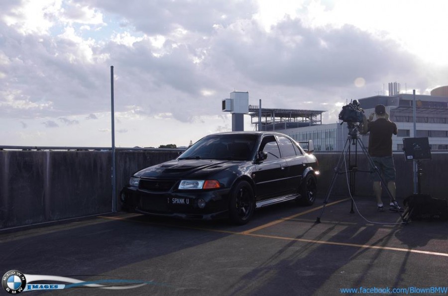 Mitsubishi Lancer Evolution VI Räder Rays Volk Racing TE37 R17 9J ET22 255/40