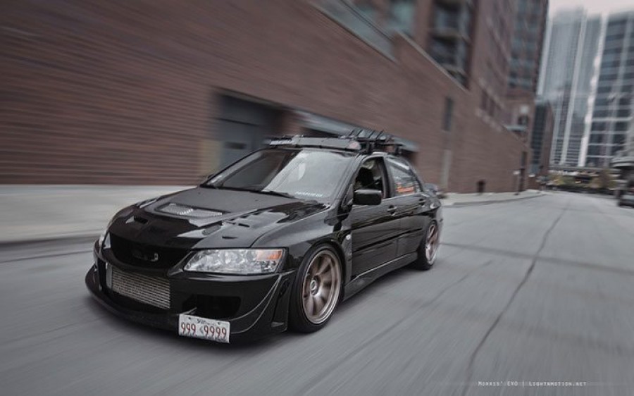 Mitsubishi Lancer Evolution VIII Räder MB Battle R18 9.5J ET22 265/35