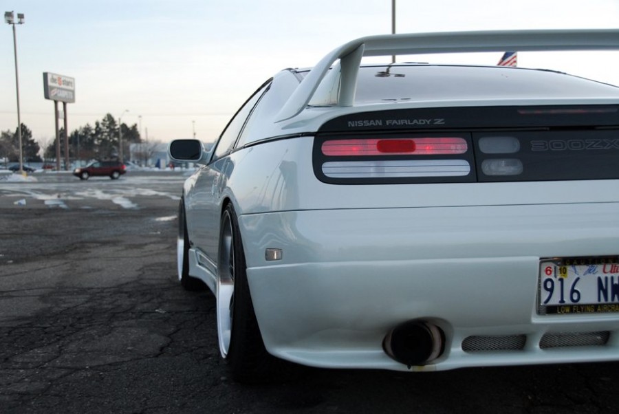 Nissan 300ZX Räder Tenzo GF7 R19 10J ET25 245/35 ET30