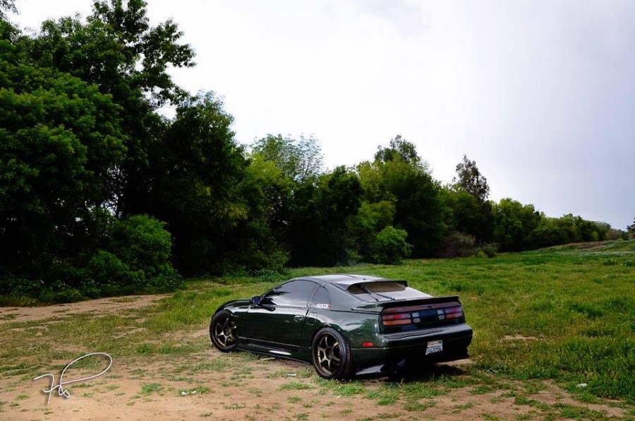 Nissan 300ZX Räder MRR UO5 R19 9.5J ET12 235/40