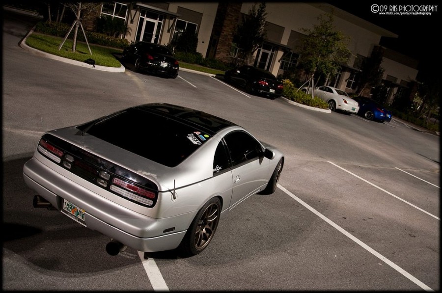 Nissan 300ZX Räder Work Emotion CR KAI R18 9.5J ET20 255/35