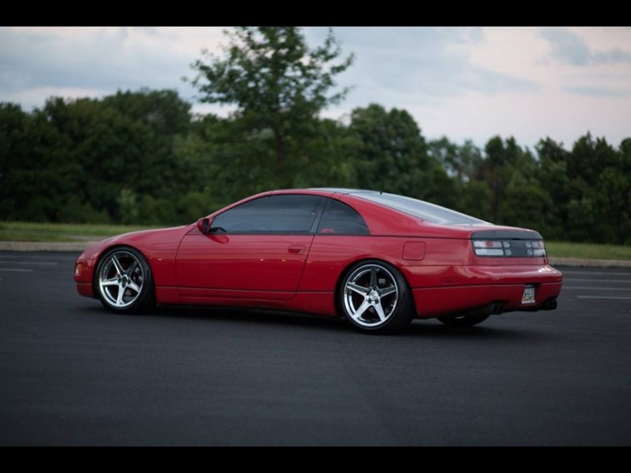 Nissan 300ZX Z32 Räder OEM Ford Mustang R18 9J ET30 235/40 11J ET22 245/45
