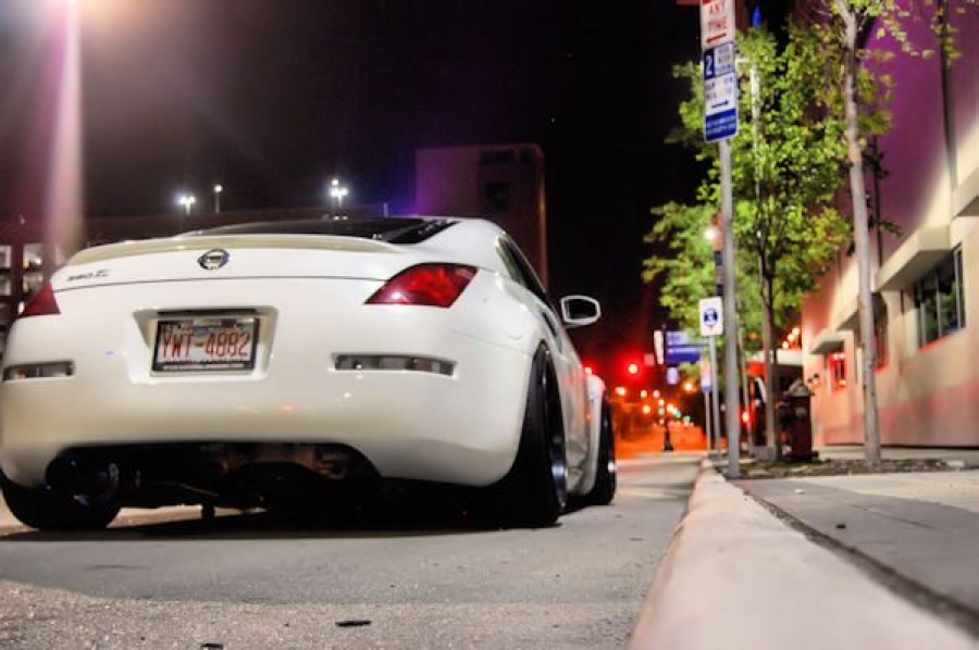 Nissan 350Z Räder Varrstoen ES 2.2.2 R19 9.5J ET-6 215/35 10.5J 245/35