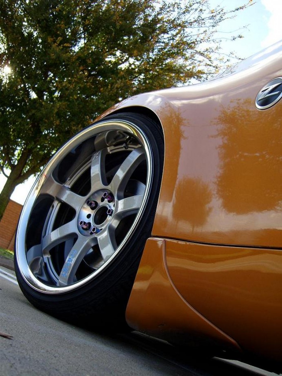 Nissan 350Z Räder Rays Gram Light 57S Pro R19 9.5J 225/35 10J ET-25 235/35