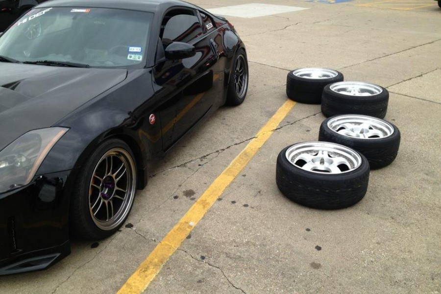 Nissan 350Z Räder Enkei RPF1 R18 9.5J ET15 245/35 10.5J 285/40