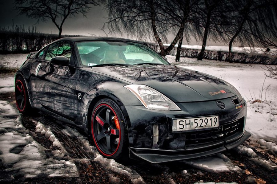 Nissan 350Z Räder Rays Volk Racing TE37 R19 9J ET25 235/40 10J ET30 265/35