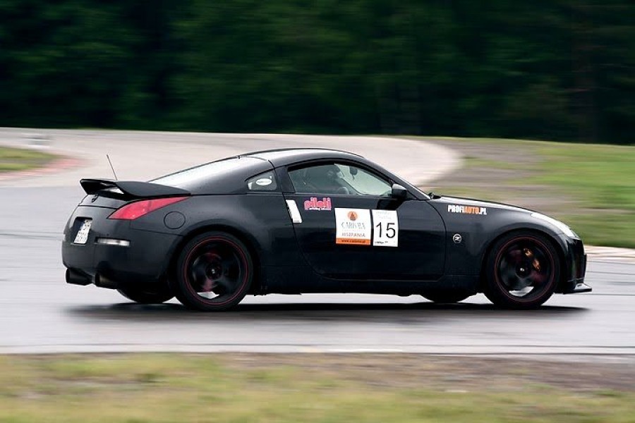 Nissan 350Z Räder Rays Volk Racing TE37 R19 9J ET25 235/40 10J ET30 265/35
