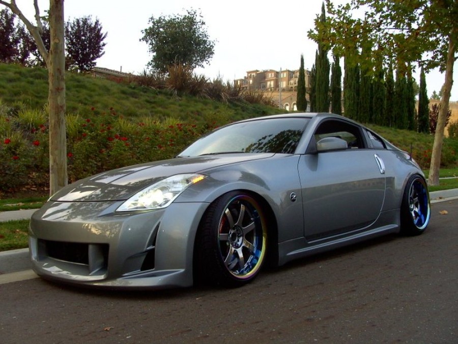 Nissan 350Z Räder Rays Gram Light 57S Pro R19 9.5J ET10 235/35 10J ET-15