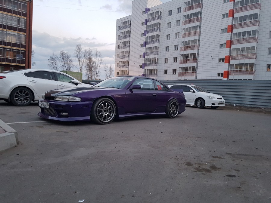 Nissan Silvia S14 Räder Work Emotion XD9 R17 8.5J ET32 225/45 9.5J 255/40 zenki 