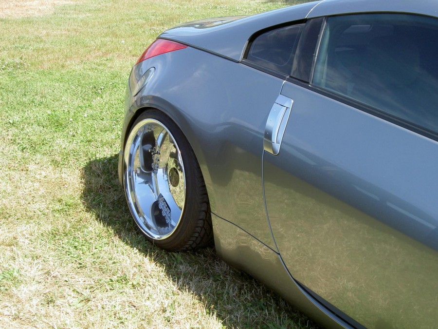 Nissan 350Z Räder Work Euroline DH R19 9.5J ET4 225/35 10.5J ET-15 235/35