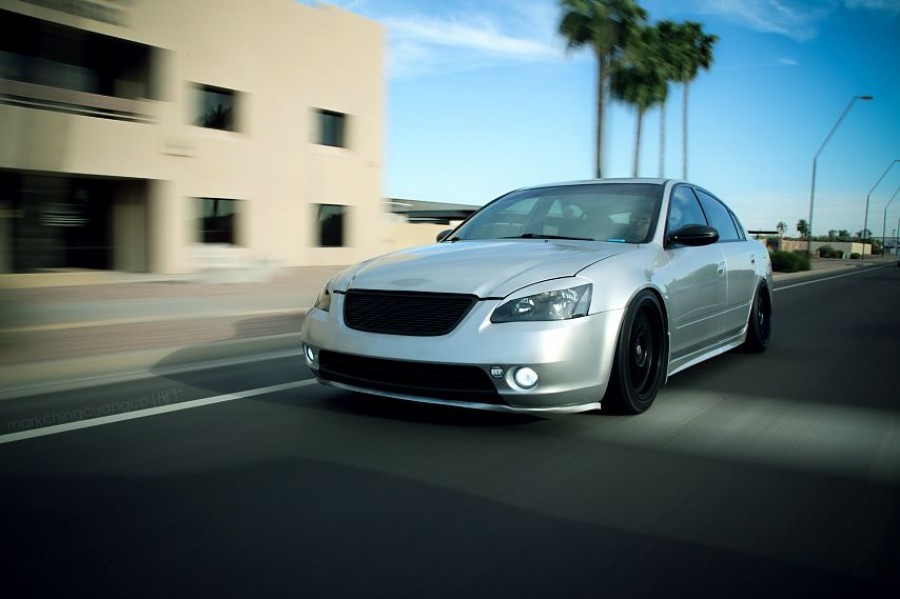 Nissan Altima L31 Räder ADR M-Sport R18 8.5J ET35 245/45 9.5J ET45 245/40