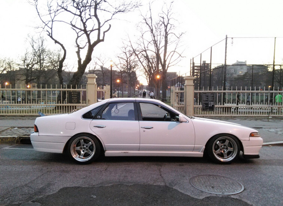 Nissan Cefiro Räder SSR Professor SP1 R17 9J ET16 215/45 10J ET11
