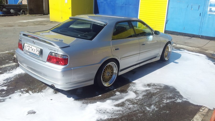 Toyota Chaser 100 Räder Work Ewing 1 R18 9.5J ET23 225/40