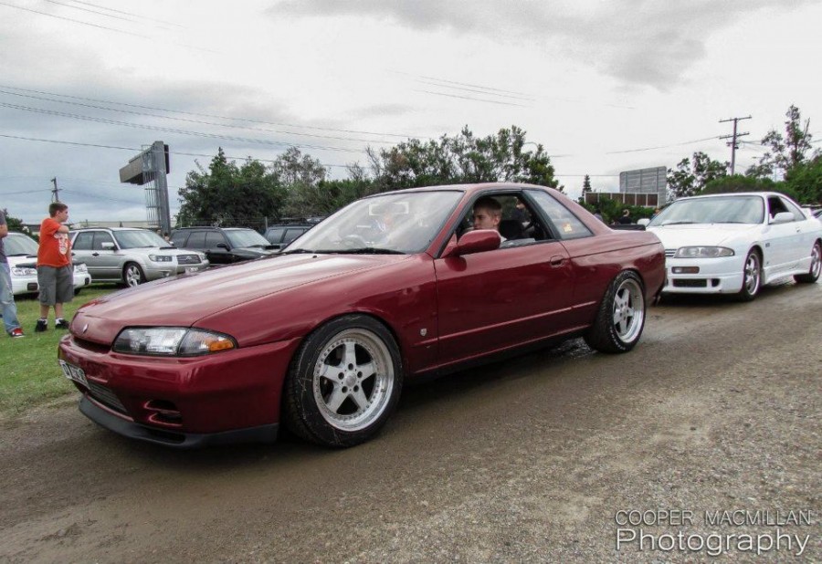 Nissan Skyline R32 rines Work Equip 05 17″ 8J ET22 235/45 9J coupe 