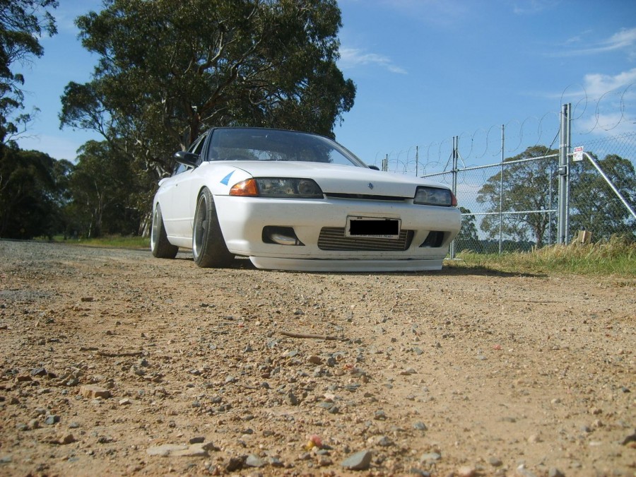 Nissan Skyline R32 rines SSR 16″ 8J 205/45 9J ET13 205/50 sedan 
