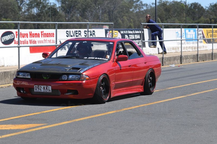 Nissan Skyline R33 rines Lenso D1R 17″ 10J ET15 215/45 sedan 