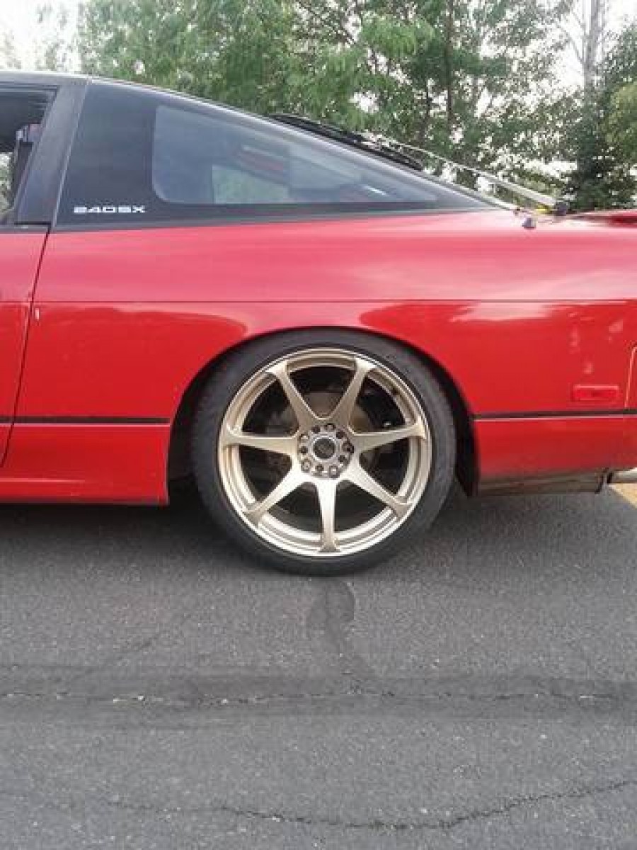 Nissan Silvia S13 rines MB Battle 17″ 9J ET30 215/45 18″ 225/40