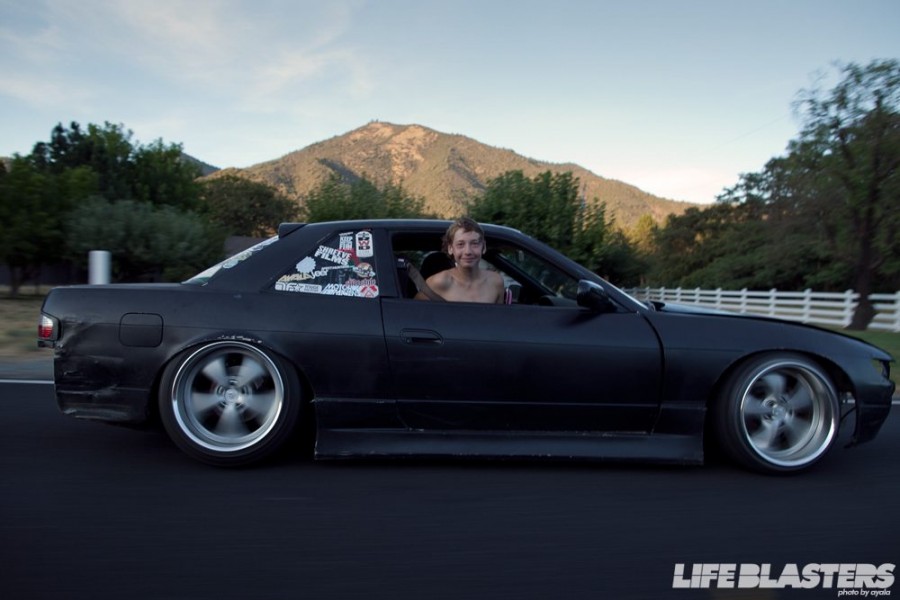 Nissan Silvia S13 rines Work VS-KF 17″ 10.5J ET-14 215/40 225/45