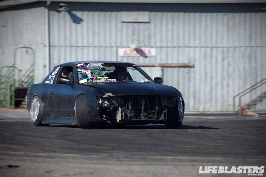 Nissan Silvia S13 rines Work VS-KF 17″ 10.5J ET-14 215/40 225/45
