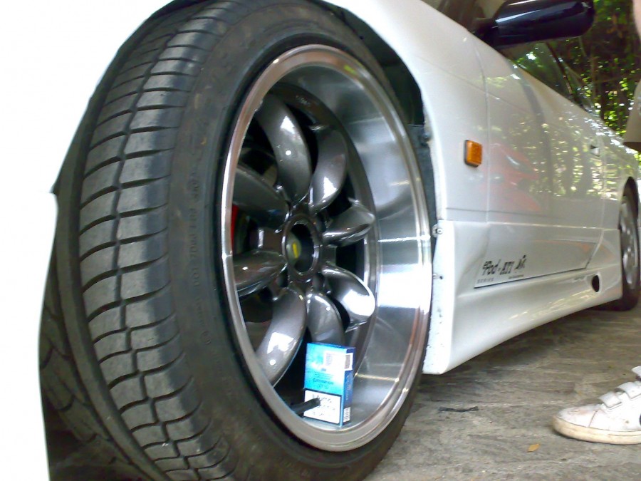 Nissan 180SX/200SX/240SX S13 rines Rota RB-R 17″ 8.5J ET4 205/45 9.5J ET-19