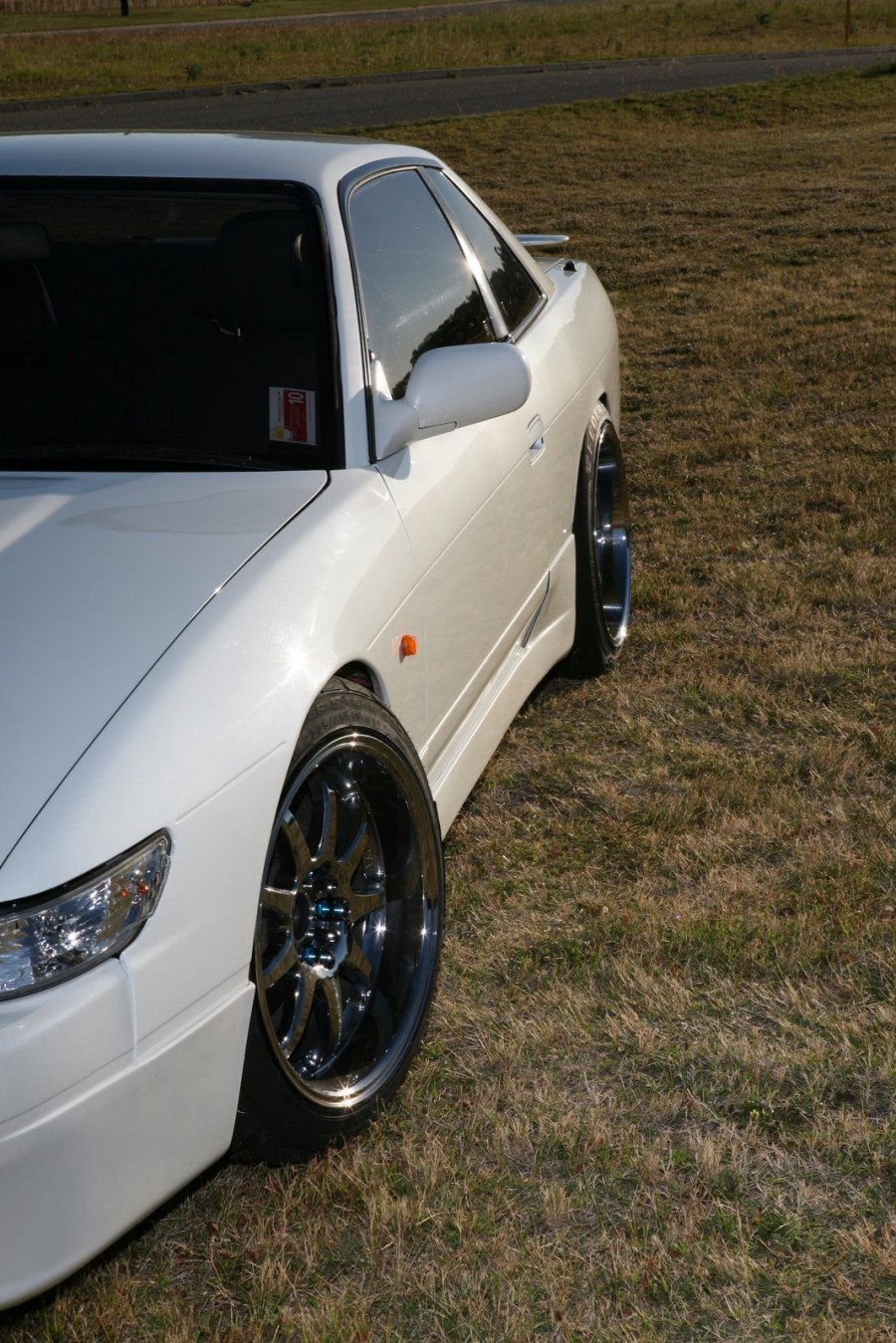 Nissan Silvia S13 rines Work Emotion XD9 17″ 9.5J ET9 215/45 18″ 10J ET18 235/40