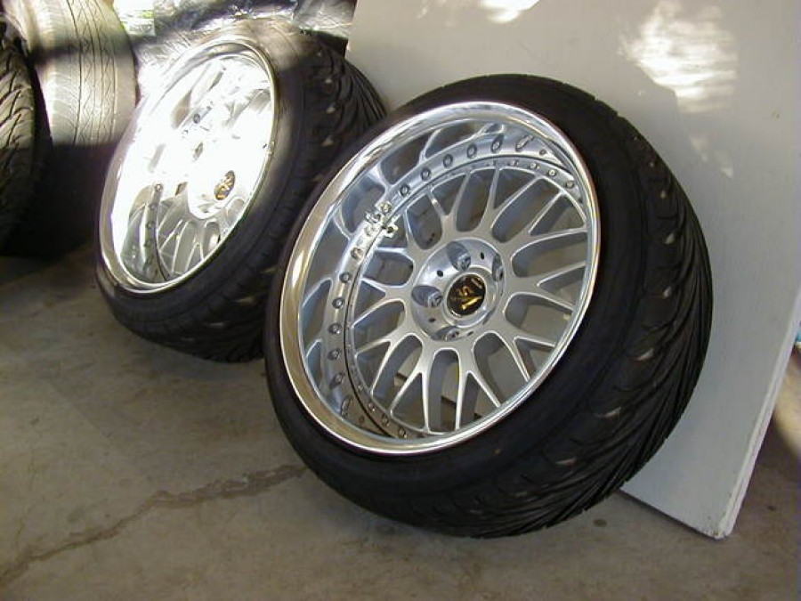 Nissan Silvia S14 rines Work VS-XX 17″ 9J ET-6 205/45