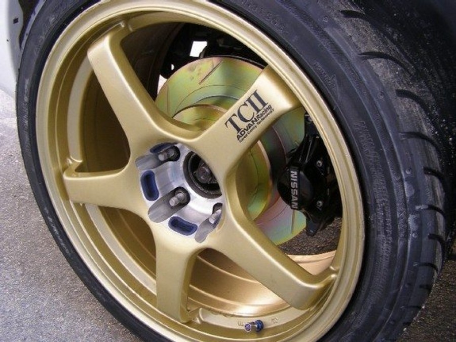 Nissan Silvia S14 rines Advan Yokohama TC-II 18″ 8.5J ET22 215/35 9.5J 245/35 MadScientist 