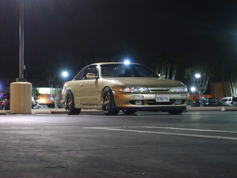 Nissan Silvia S14 rines Rays Gram Light 57S Pro 18″ 9J 225/40 10J ET10 245/40