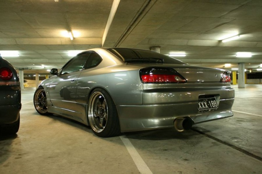 Nissan Silvia S15 rines SSR Professor SP1 18″ 9J ET29 225/40 10J ET32 235/40