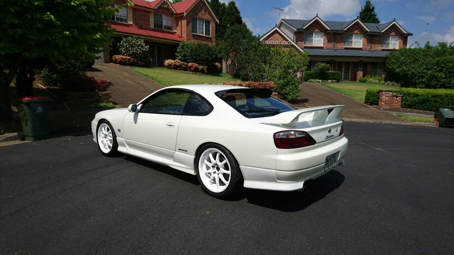 Nissan Silvia S15 rines Work Emotion XD9 18″ 8J ET28 245/35 9J ET38 265/35