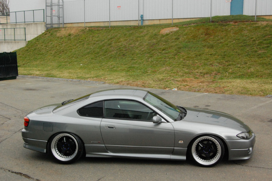 Nissan Silvia S15 rines Work Meister S1 3P 18″ 9J ET4 215/35 10J ET5 235/40