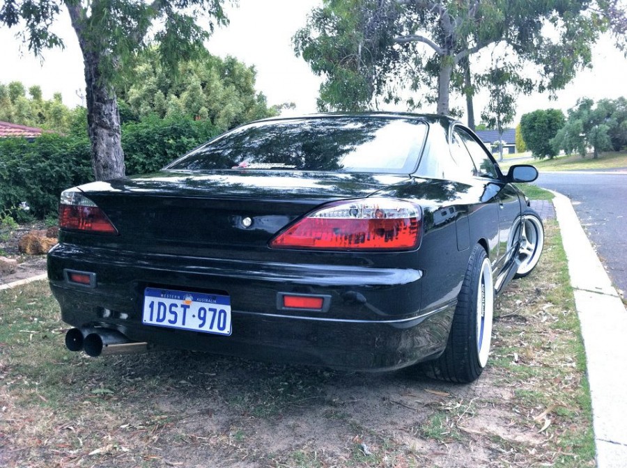 Nissan Silvia S15 rines Advan Yokohama RA03 17″ 9.5J ET19 215/45