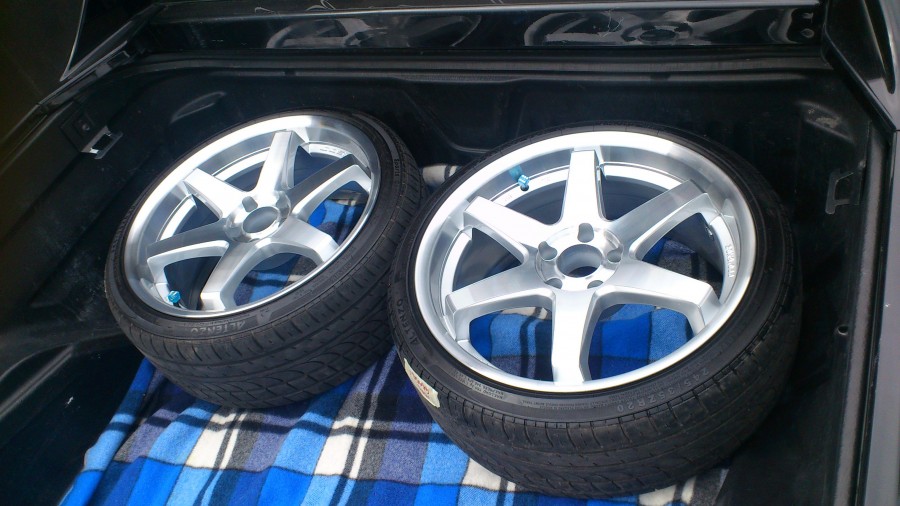 Pontiac G8 rines Koya Cosmis 20″ 9J ET20 245/35