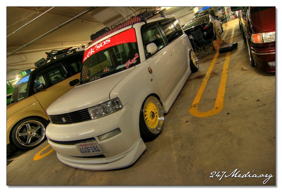 Scion xB rines BBS RS 17″ 9.5J ET15 195/40 10.5J ET-11 215/40