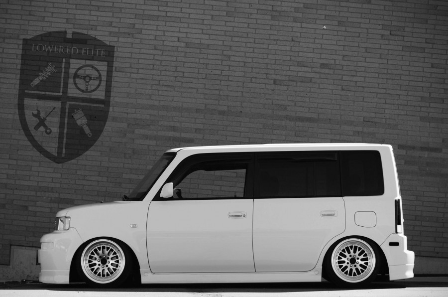 Scion xB rines 16″ 9J ET17 205/40