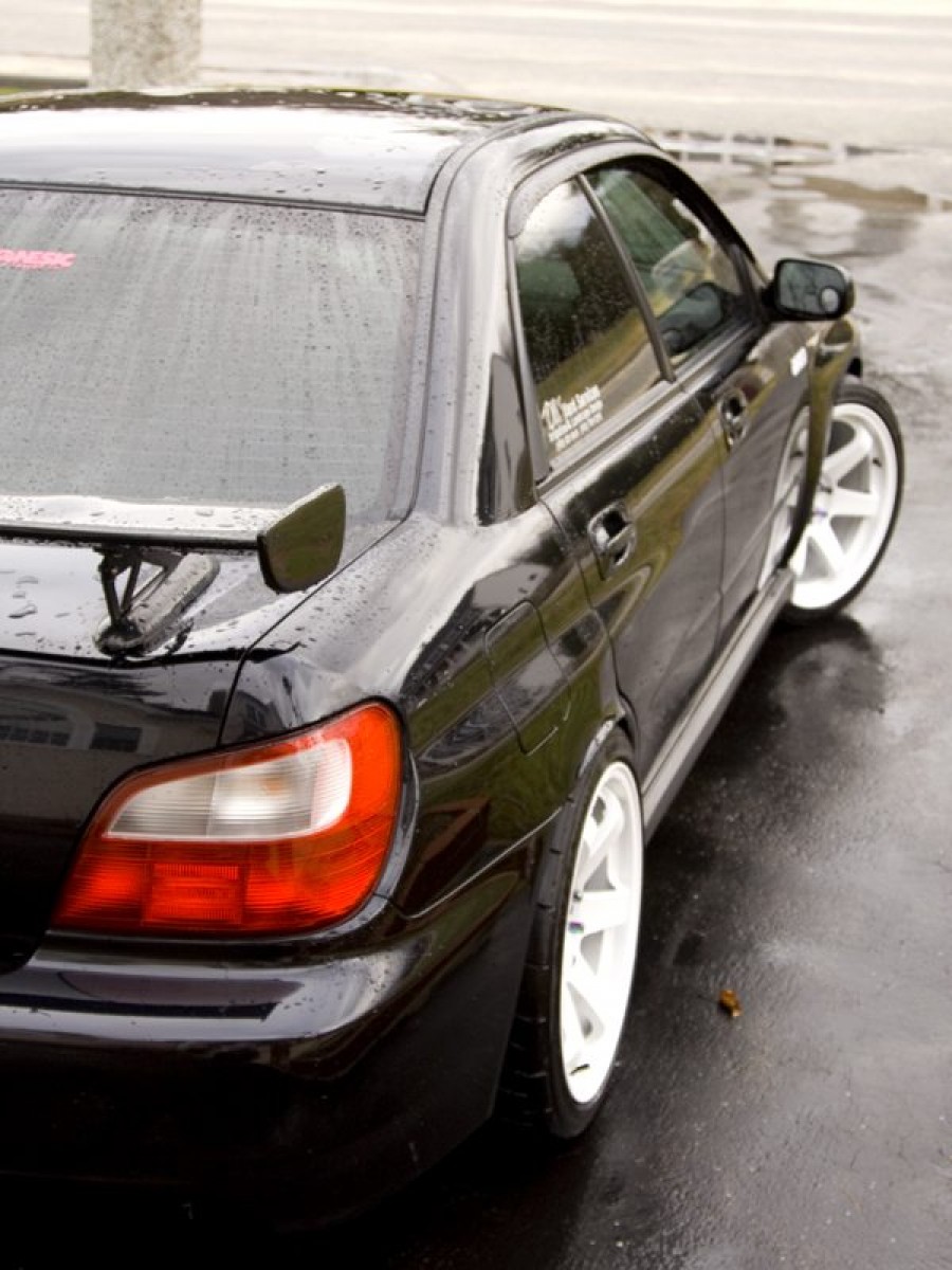 Subaru Impreza rines Rota Grid 18″ 9.5J ET38 255/35