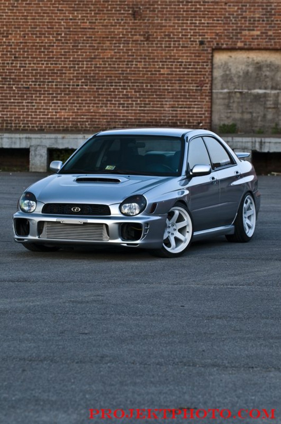 Subaru Impreza rines Rota Grid 18″ 9.5J ET38 235/40